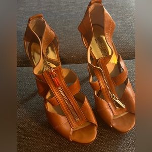 Michael Kors Stiletto Brown wooden heels